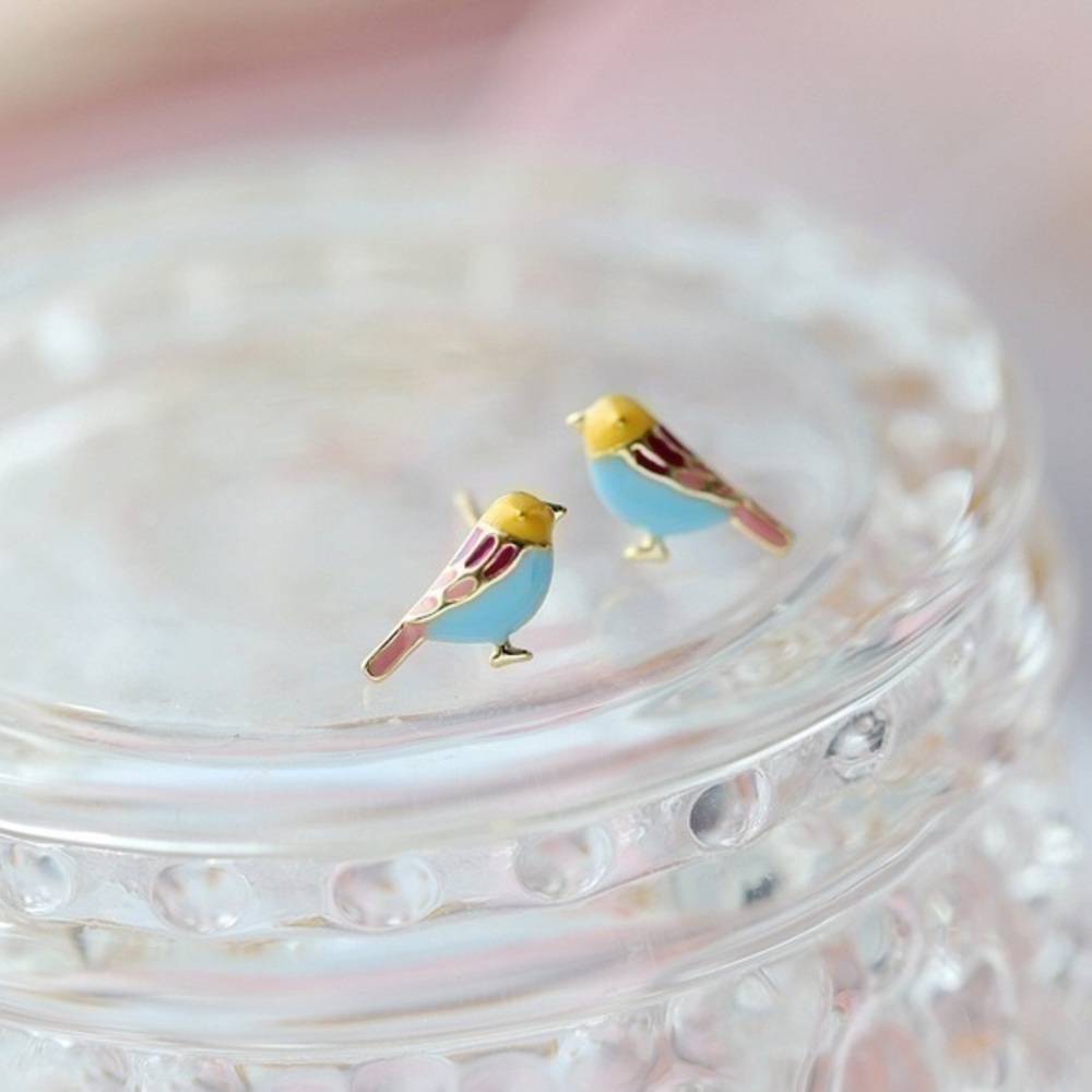 - New S925 bird 🐦sterling silver stud earrings
